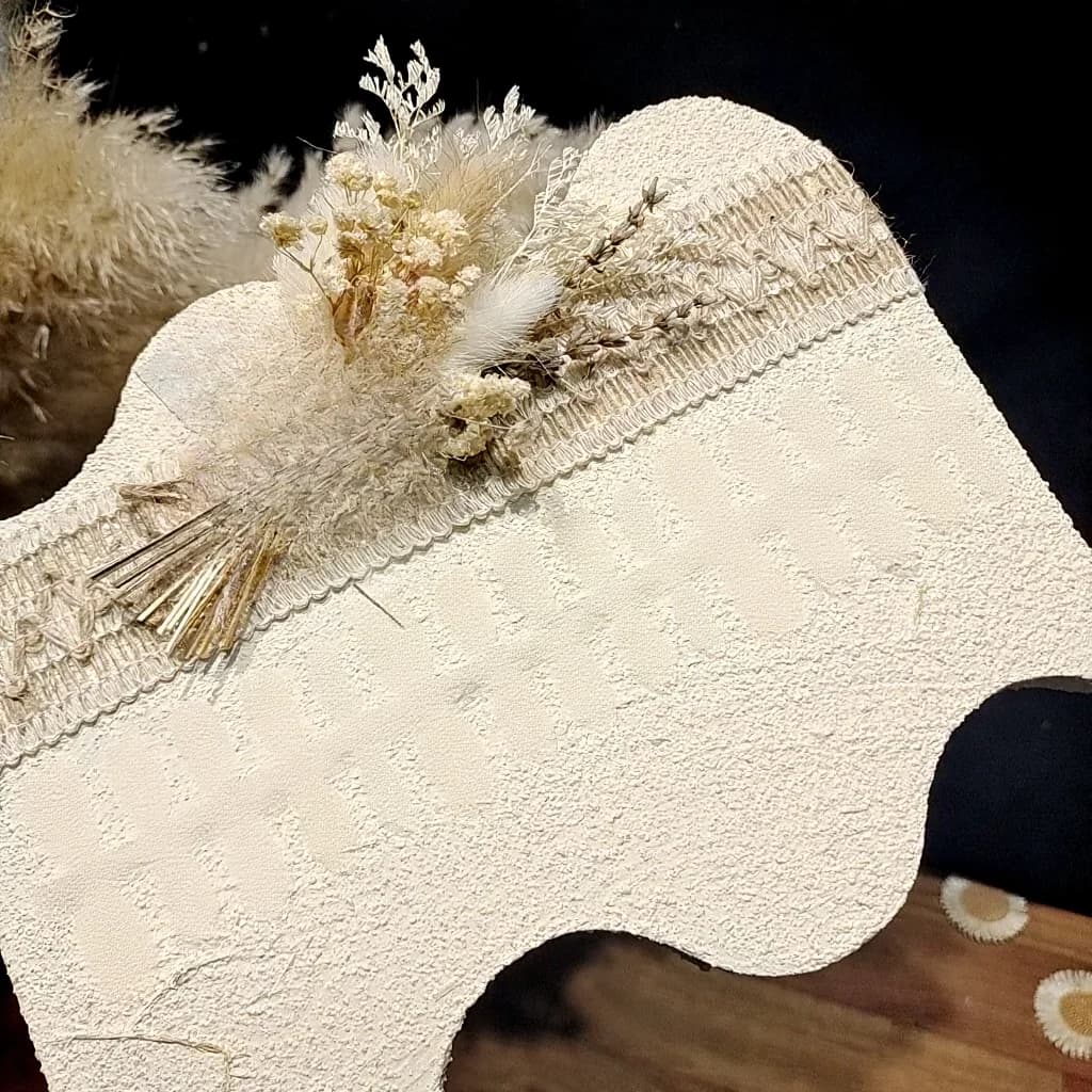 Kissansilmä pilkkukuviolliset tekokynnet, lyhyt ballerina-malli