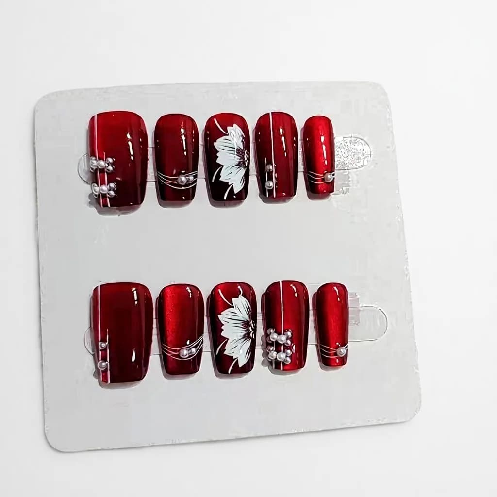 Punaiset kukkateko kynnet keskikokoinen arkku-malli, glitter-pinta, 10 kpl